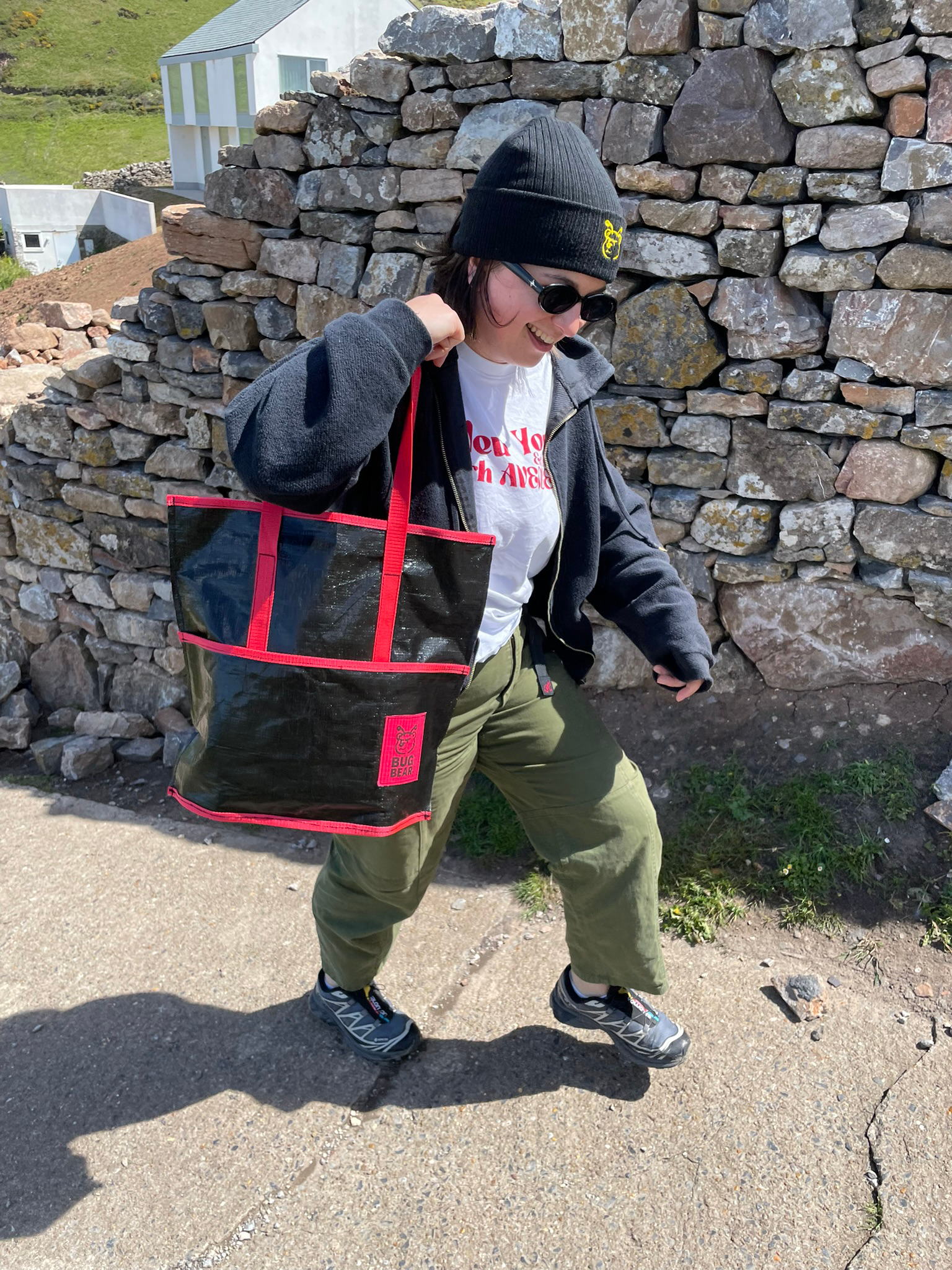 RED TOTE